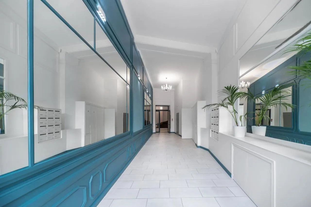 Le Wilson - Appartement Design - Hyper Centre Vichy 0*,  France