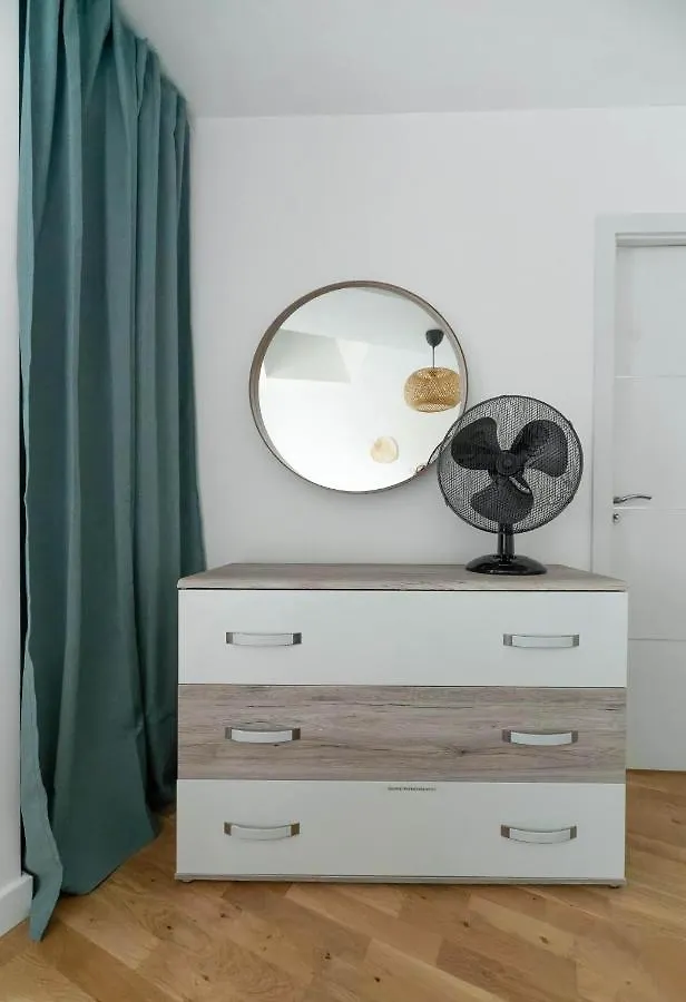 Le Wilson - Appartement Design - Hyper Centre Vichy 0*,
